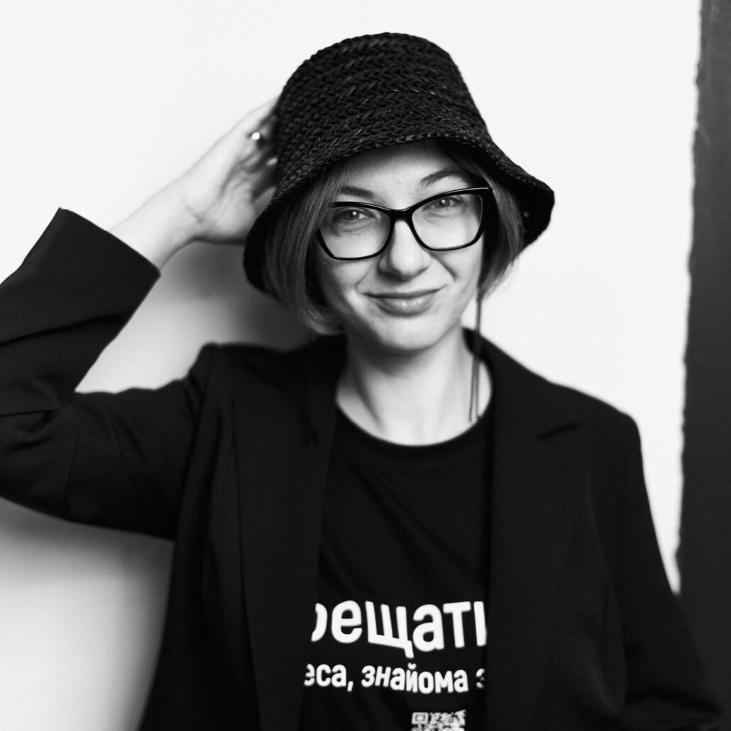 Олена Гусейнова, літературна оглядачка Радіо Культура